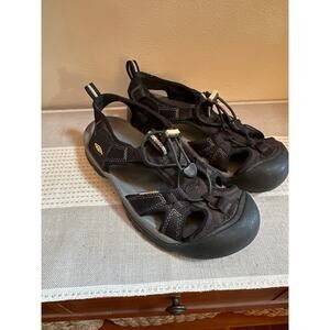 Keen Venice H2 Sandals in Black Size 7.5 Hiking Water Sandals